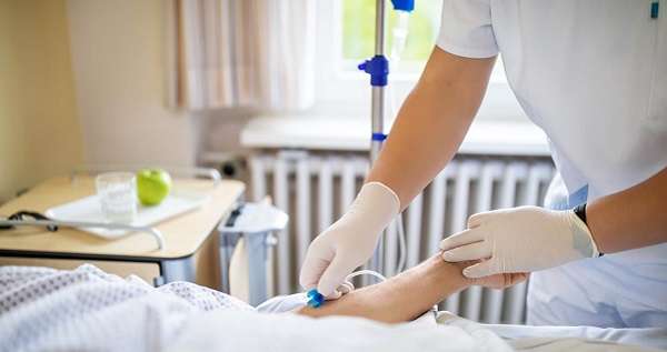 How does Glutathione IV Drip brighten and Detox