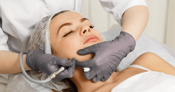 What is HydraFacial? How It Works for Deep Skin Cleansing and Glow